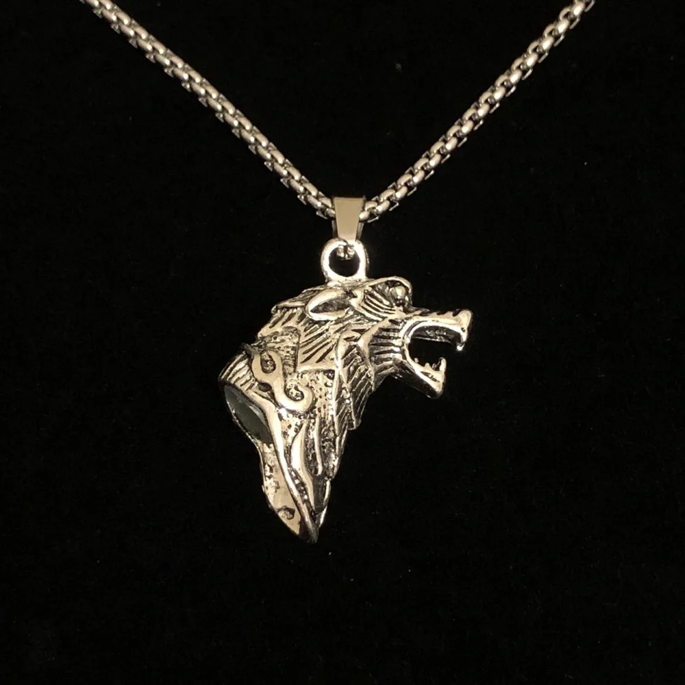 Silver Tone Wolf Head Pendant Necklace - Picture 2 of 10